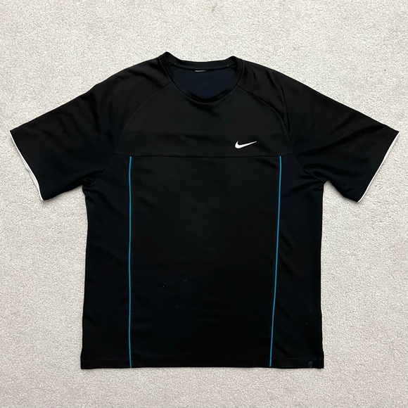 Vintage Nike soccer shirt - embroidered logo/swoosh - Picture 1 of 3